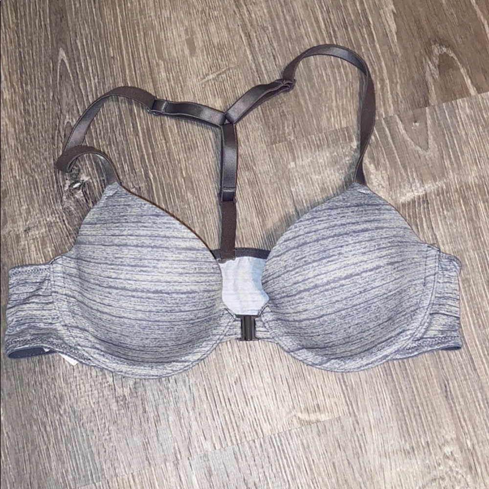 VICTORIA SECRET GRAY TSHIRT BRA